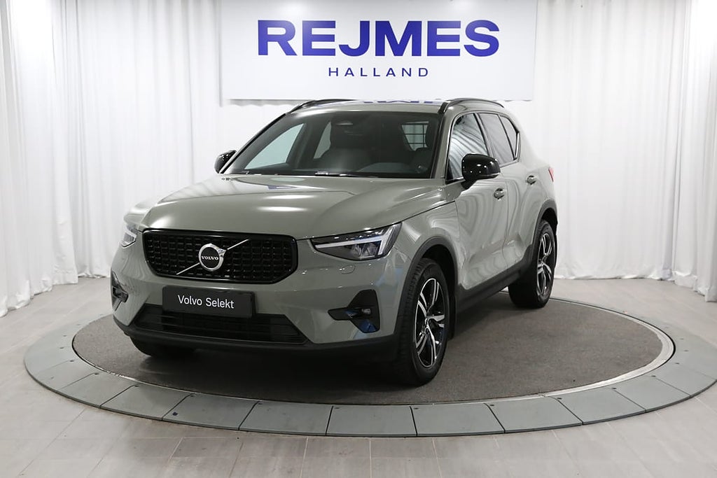 Volvo XC40 B4 FWD Bensin Plus Dark