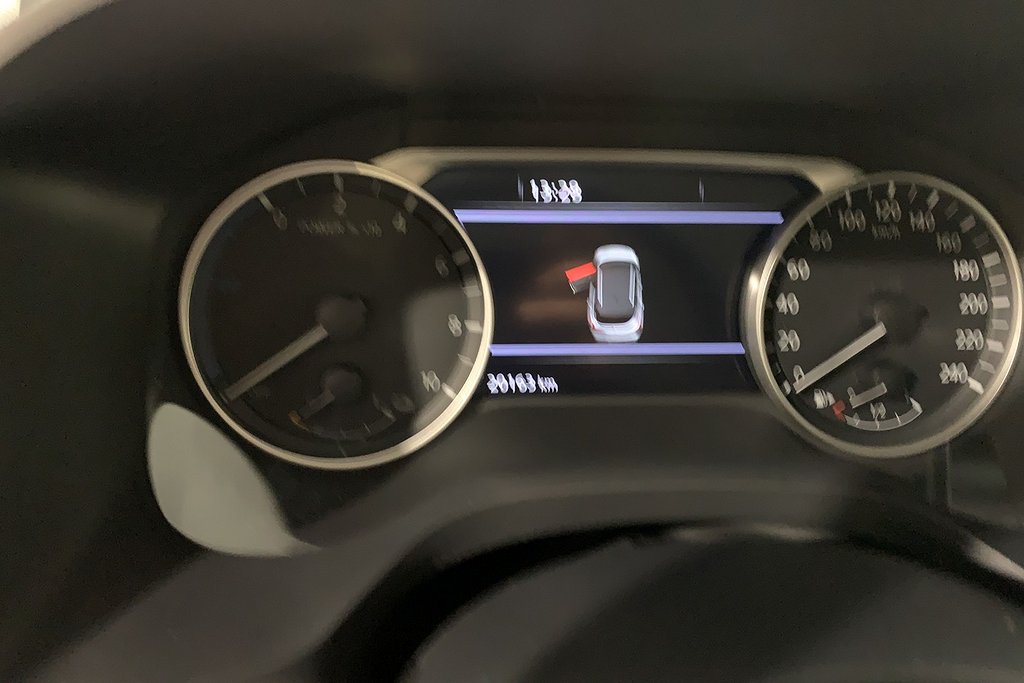 SUV Nissan Qashqai 19 av 19