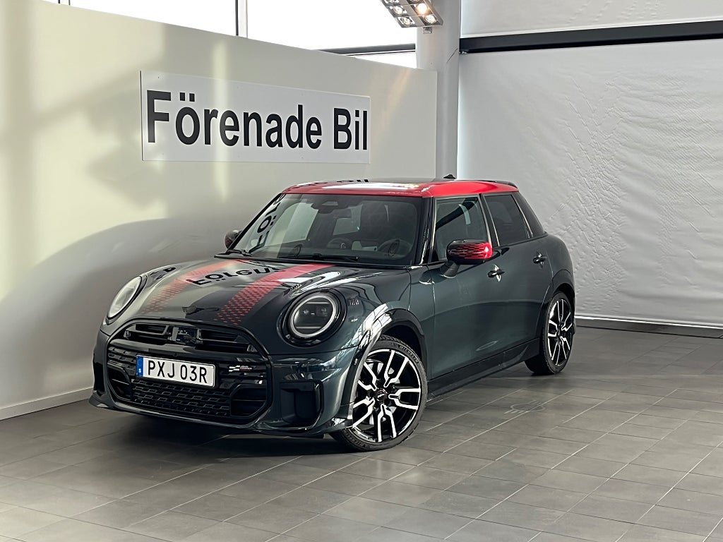 MINI Cooper S JCW Trim 5-DÖRRAR  XLPaket HUD H/K Panoramatak