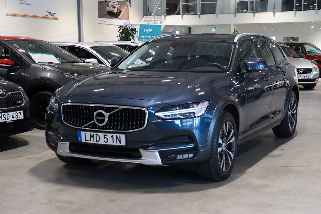 Volvo V90 Cross Country D4 190HK Momentum Advanced EDT AWD 