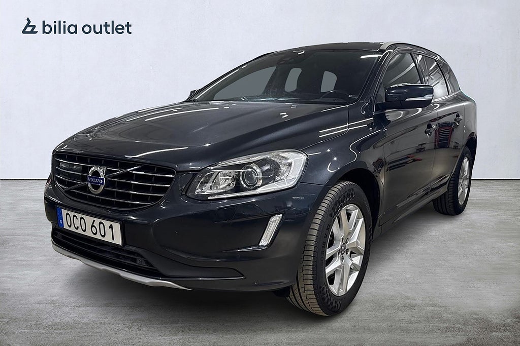 Volvo XC60 D4 AWD Classic Momentum Pano / Navi / B-Kam / Värmare