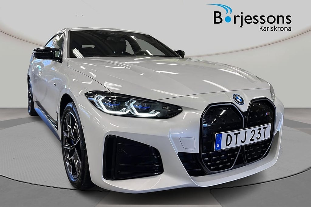 BMW i4 M50 xDrive Gran Coupé M Sport/ Fully Charged/ Innovation/ H&K