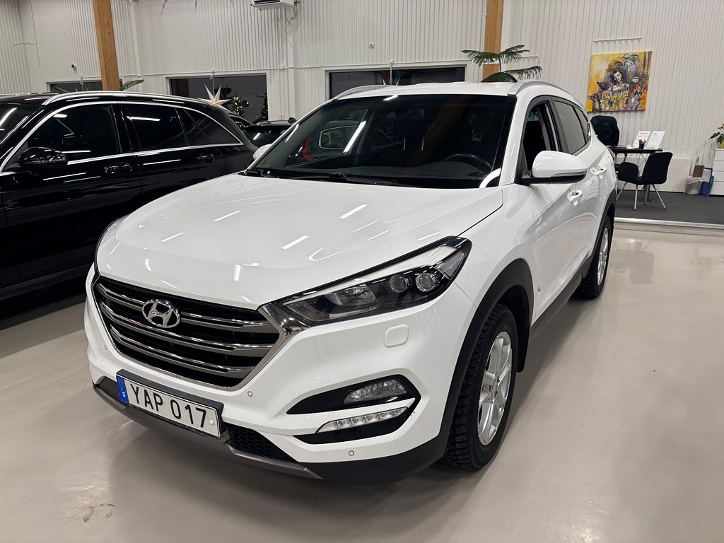 Hyundai Tucson 2.0 CRDi 4WD Comfort Drag Backkamera 3,45% ränta