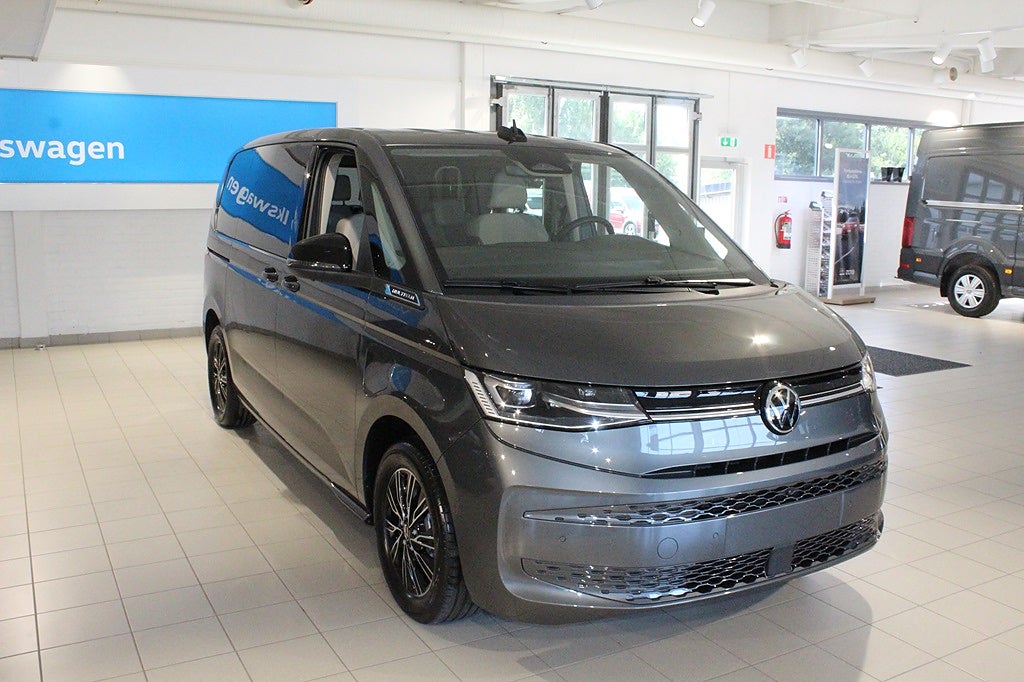 Volkswagen Multivan Hybrid 4Motion Swe Edition
