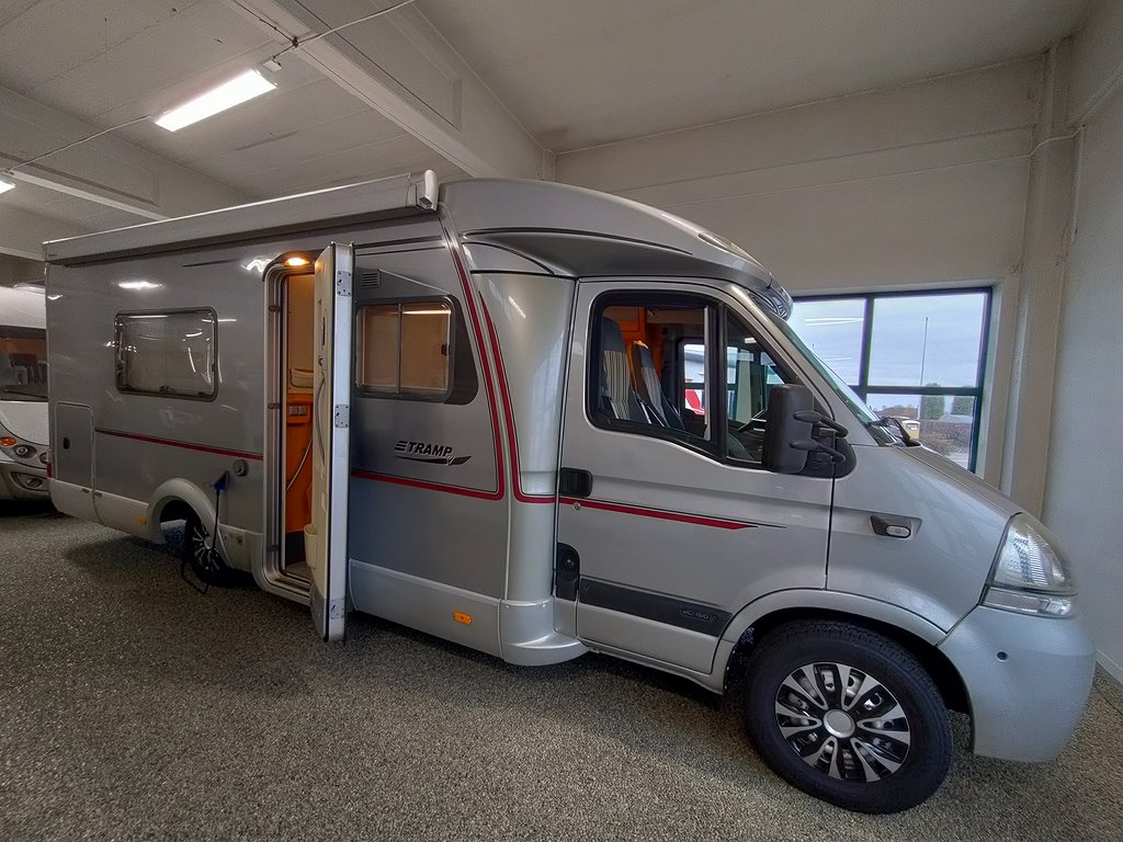 Hymer T 676 Låga långbäddar SÖNDAGSBILEN omg lev.