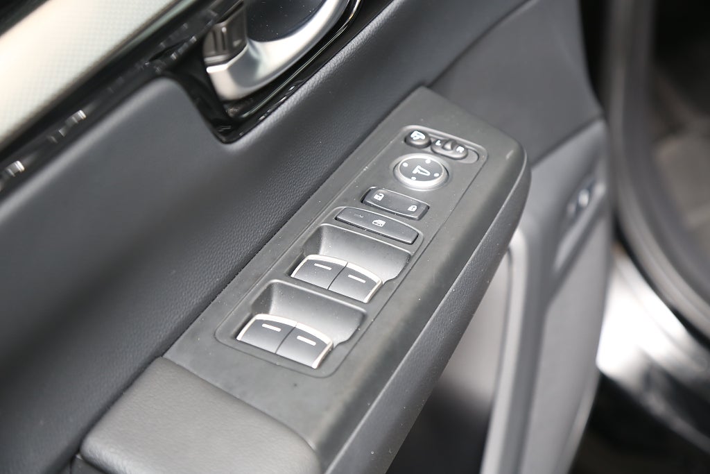 Honda CR-V e:PHEV E-CVT 184hk Advance Tech 360° Navi Skinn Drag