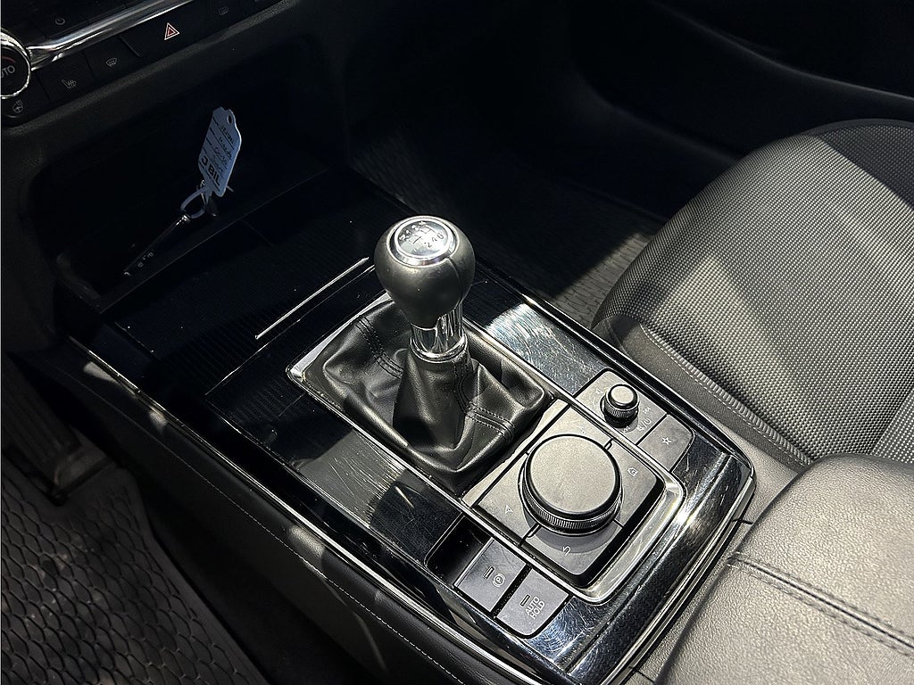 Bild på Mazda CX-30 Sky 2.0 150hk - B-KAMERA, CARPLAY