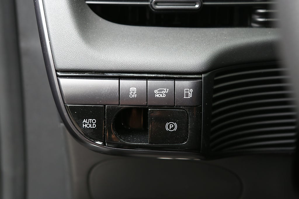 Hyundai IONIQ 5 84 kWh AWD N-Line / Soltak / Tech-paket - Demobil 2025