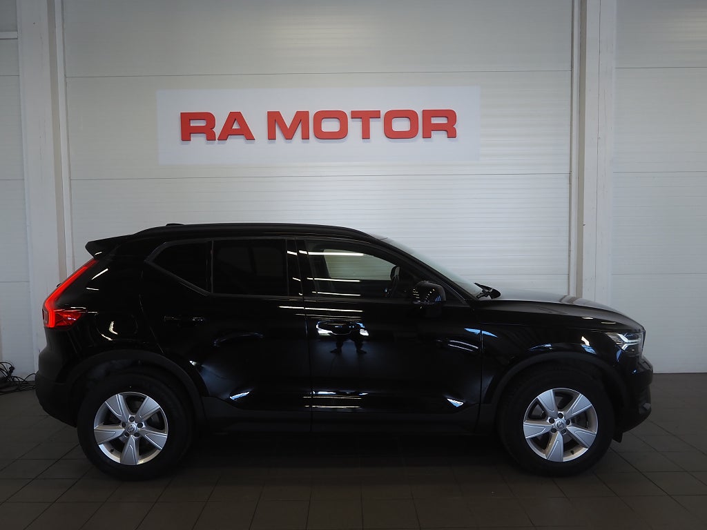 Volvo XC40 D3 AWD 150hk Geartronic | Backkamera | VOC | 2019