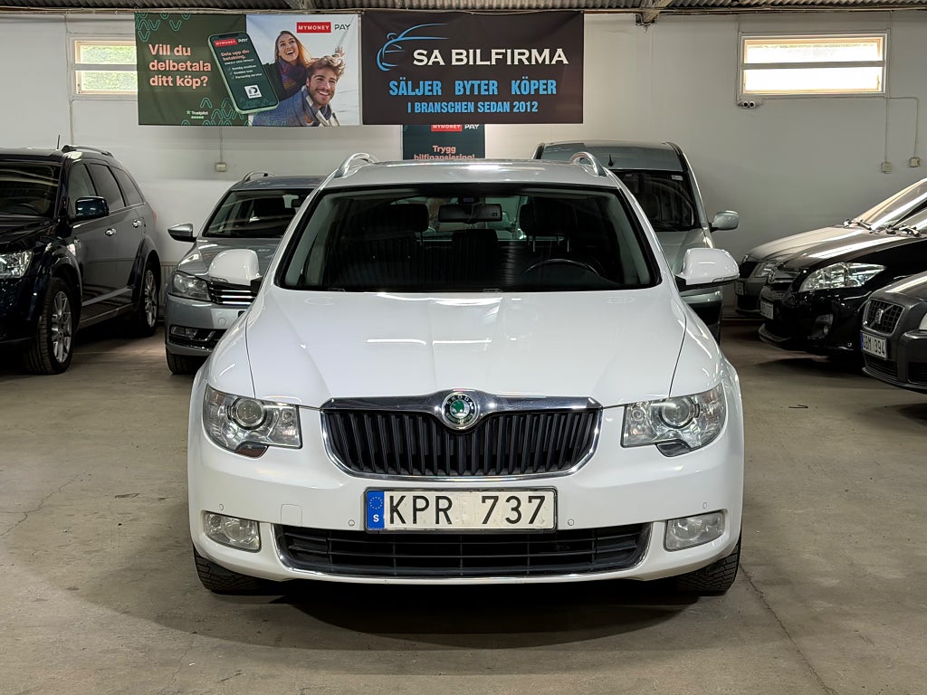 Skoda Superb Kombi 1.8 TSI Elegance Euro 5 Automat Drag 