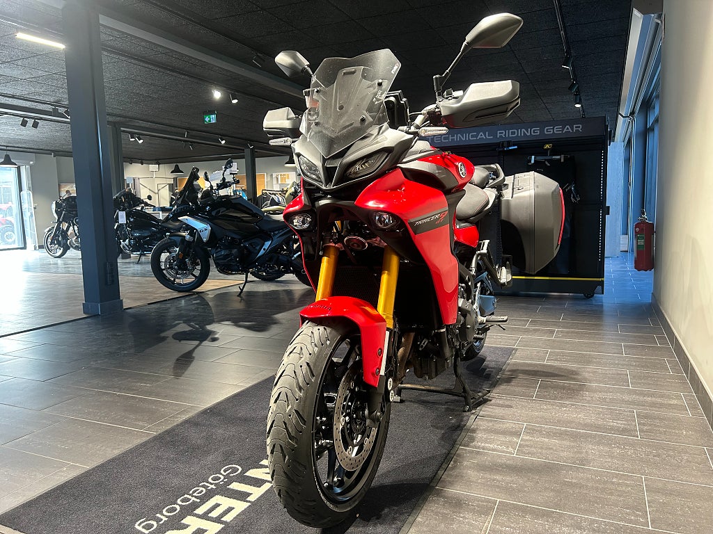 Yamaha Tracer 9 GT/Räntekampanj 3,45%Dominator helsystem/Sidoväskor