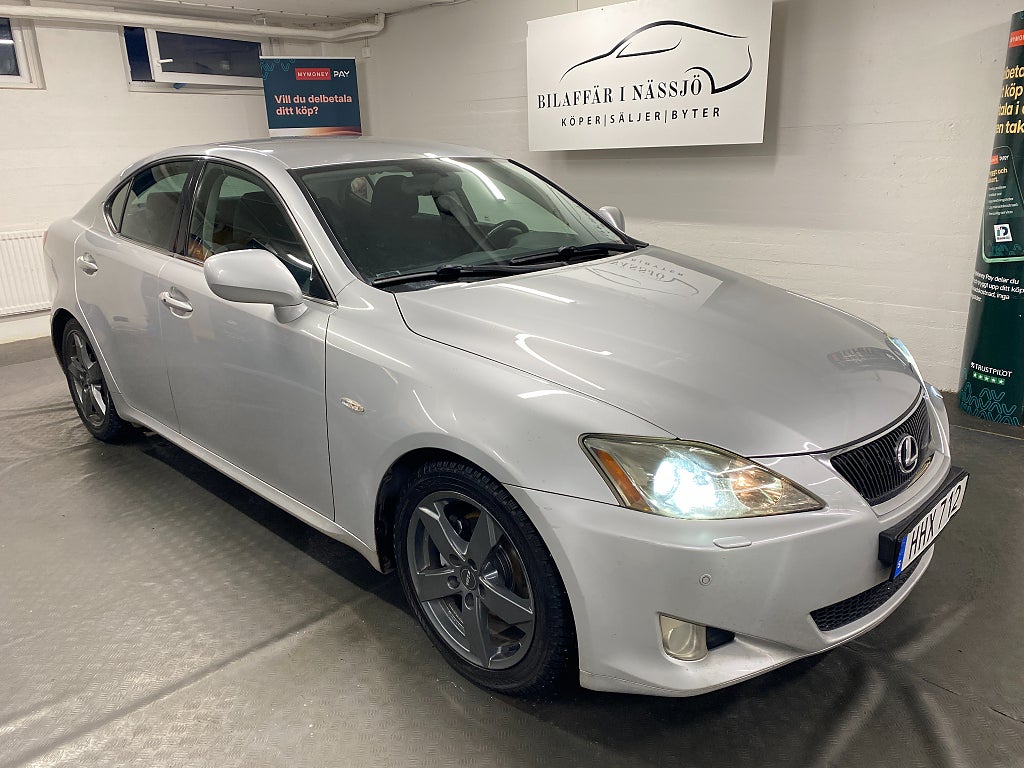 Lexus IS 250 2.5 V6 Drag