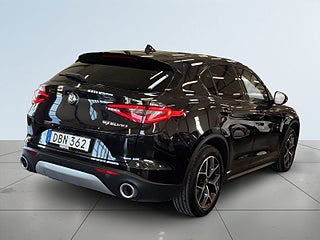 Alfa Romeo Stelvio 2.2 JTD 16V Q4 S&V-hjul/Kamera/Elstolar/Harman/kardon – bild 6
