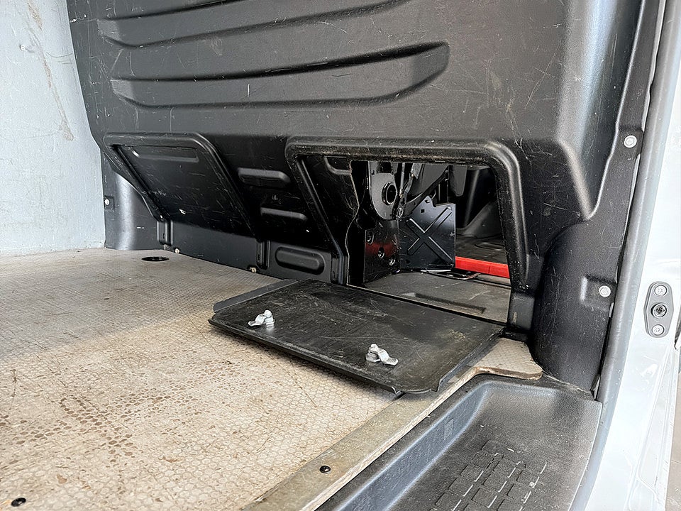 Bild på Peugeot e-Expert PRO+ 75kWh 136hk Aut L2 B-KAMERA NAVI