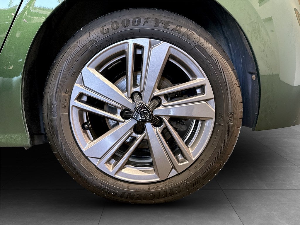 Bild på Peugeot 308 Active 1.2 PT 110hk - CARPLAY, FARTHÅLLARE