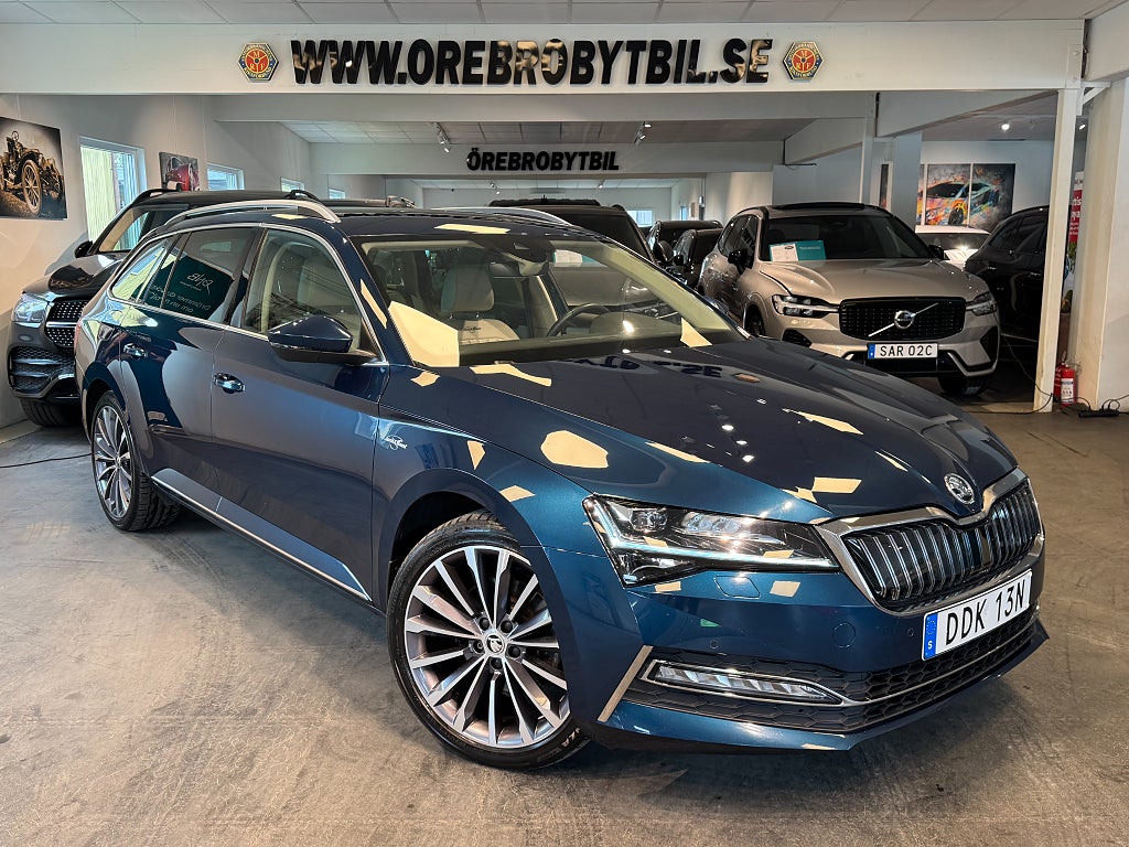 Skoda Superb iV Kombi 1.4 TSI iV L&K Drag Värmare Massage SE SPEC
