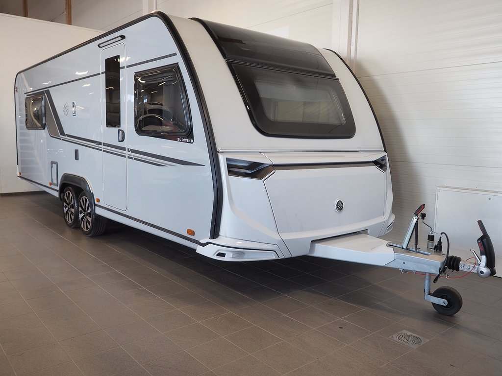 Knaus Südwind 650 UX 60 Year | ALDE Queenbed 2023