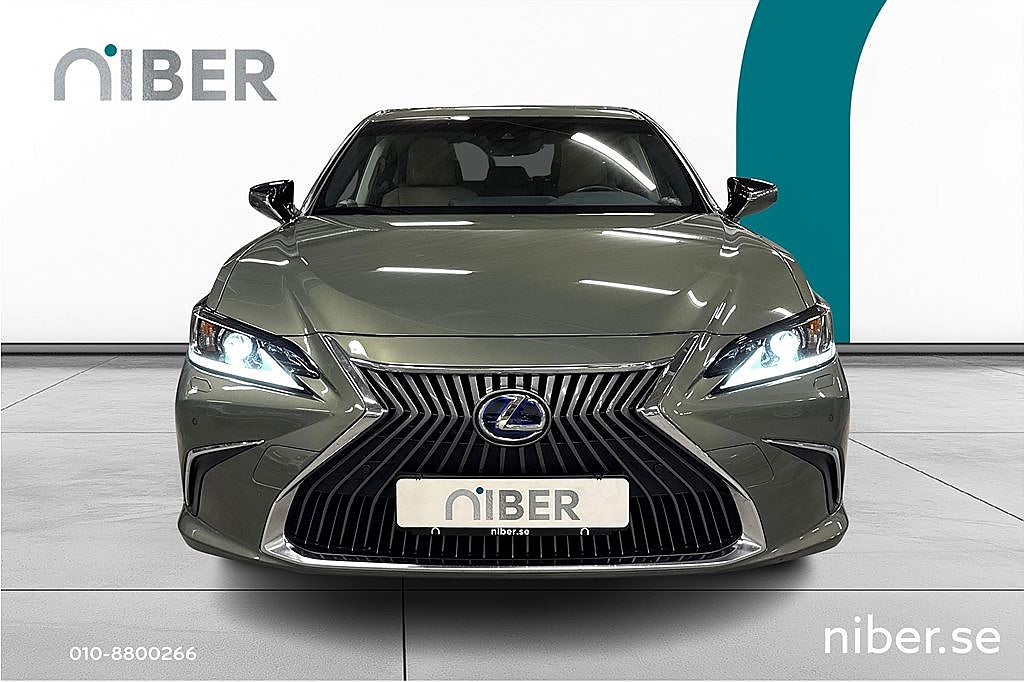 Lexus ES ES300h Limited Edition, Läder, FR 2,95%, kamera, Navi