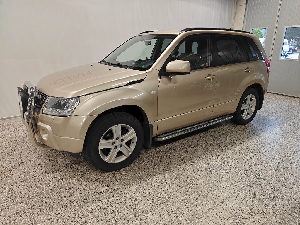 Suzuki Grand Vitara 5-dörrar 2.0 DOHC 16V VVT 4WD Automatisk, 140hk