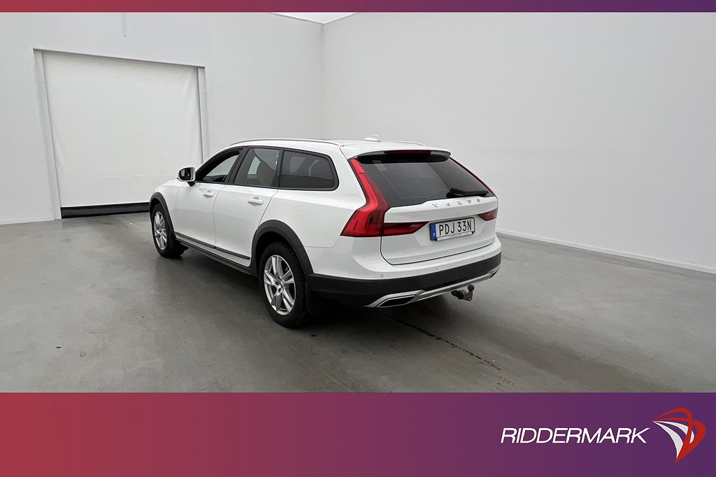 Volvo V90 Cross Country D5 AWD Momentum VOC Pano H/K 360°