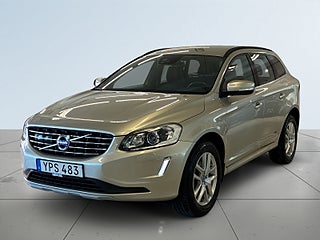 Volvo XC60 D4 AWD Classic Momentum Drag Pvärme Rattvärme S&V-däck – bild 16
