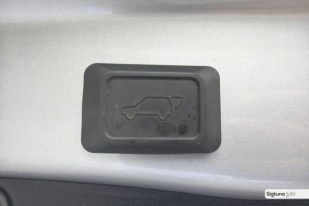 Toyota RAV4 2022 - miniatyr 10