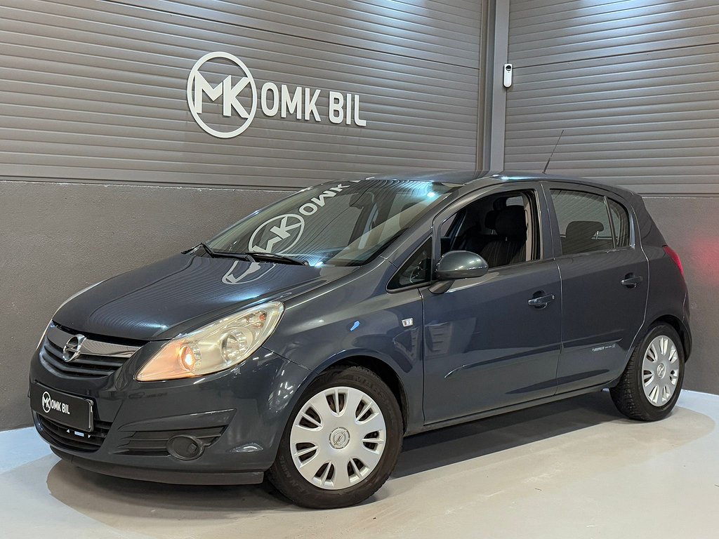 Opel Corsa 5-dörrar 1.2 Twinport / Ny Servad