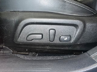 Subaru Outback 2.0 4WD Ridge Kamera/Drag/Mvärm/Skinn/S&Vdäck