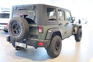SUV Jeep Wrangler 5 av 15