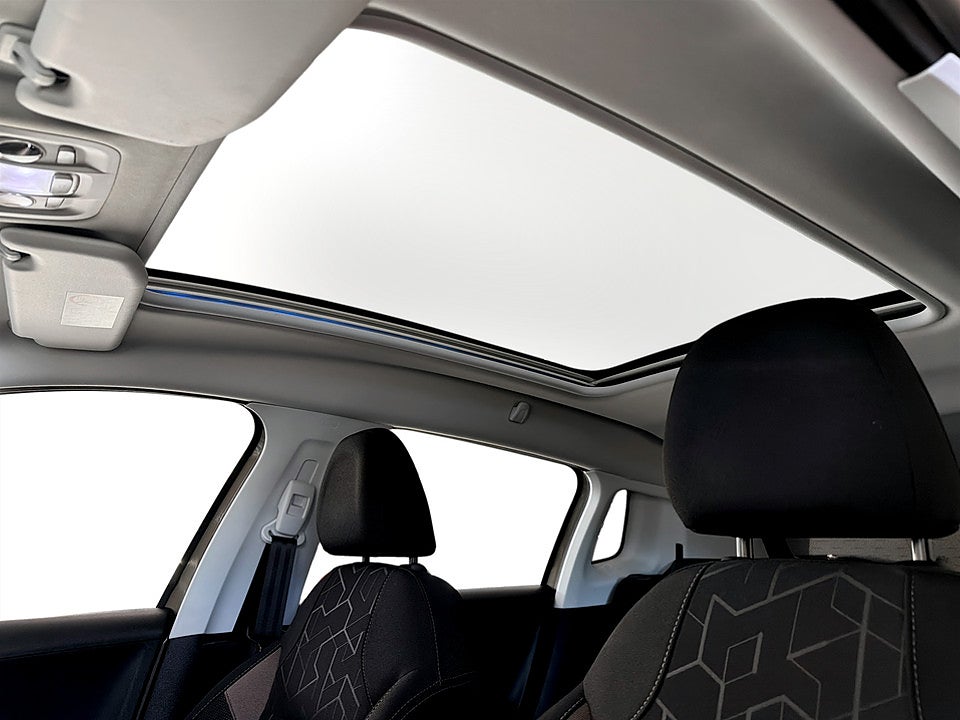 Bild på Peugeot 2008 Active 1.2 e-THP 110hk Aut - PANO, EN ÄGARE