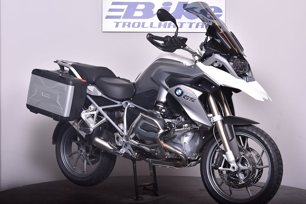 BMW R1200GS FULLUTRUSTAD MED VÄSKOR