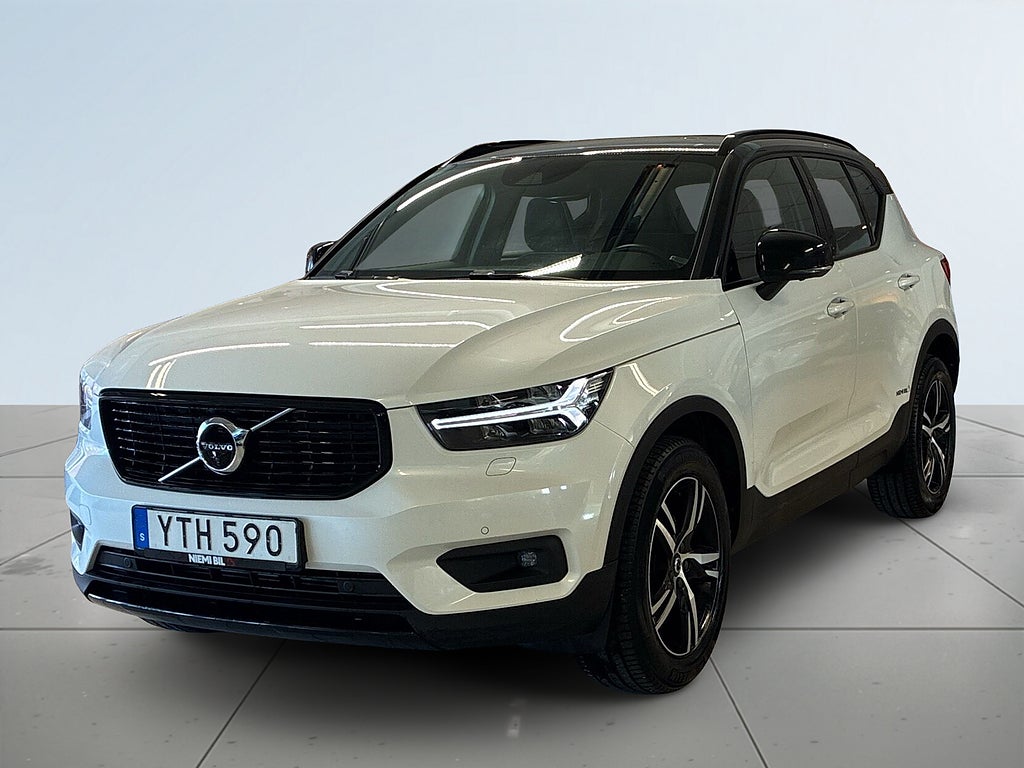 Volvo XC40 T4 AWD R-Design H/K-ljud 360° kamera Pvärmare S&V-däck