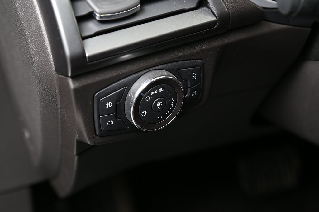 Ford Mondeo 2,0 TDCi 150hk Kombi Automat Drag