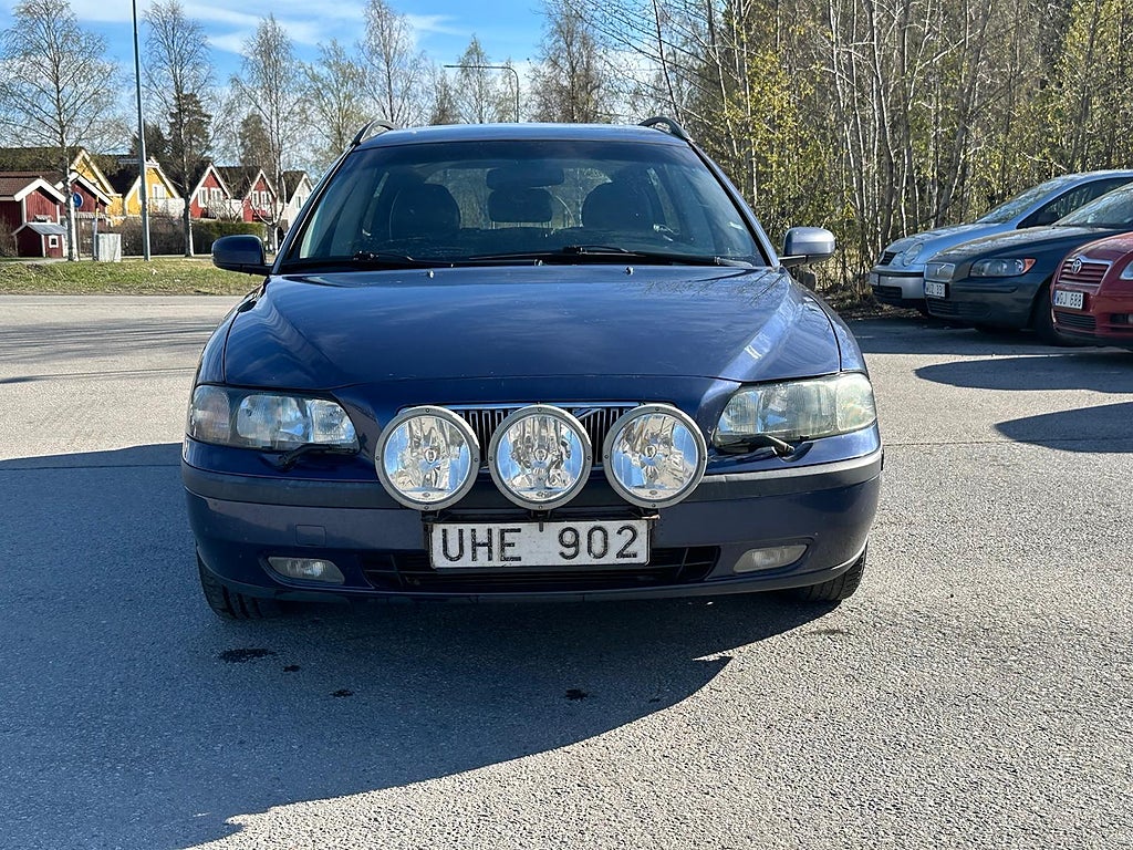 Volvo V70 2.4 Business Euro 4