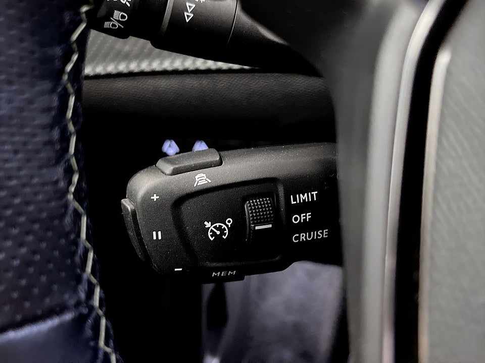 Bild på Peugeot E-2008 GT 50kWh 136hk Aut B-KAMERA CARPLAY