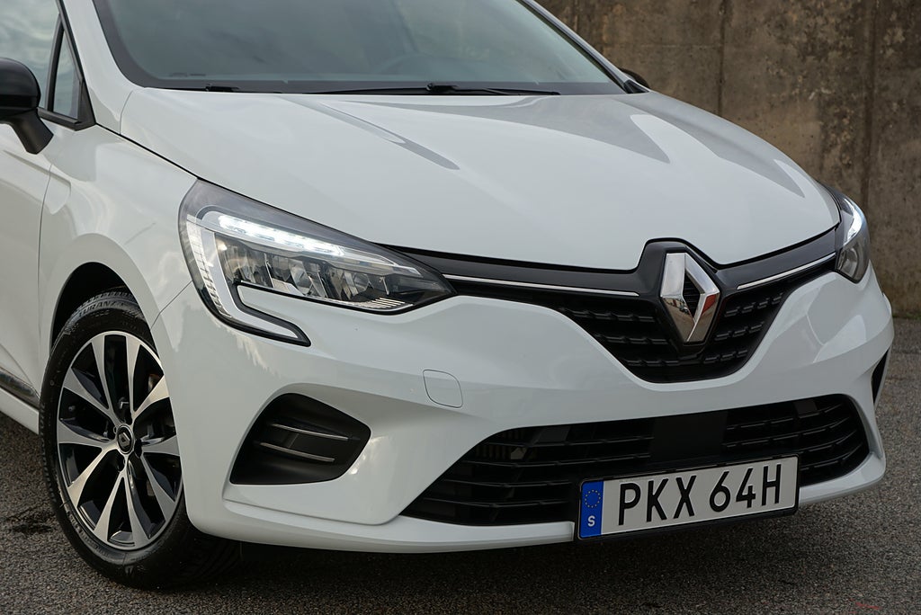 Renault Clio 1.0 TCe Zen 100hk "GPS "P-Sensorer "492kr Skatt"