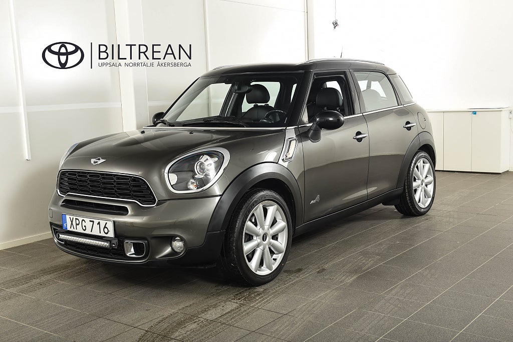 MINI Countryman Cooper S ALL4 Panorama Skinn Navi Harman