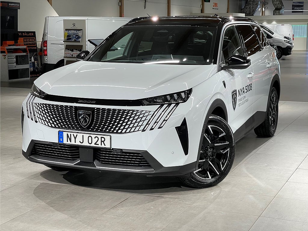 Bild på Peugeot 5008 GT Hybrid - DEMO