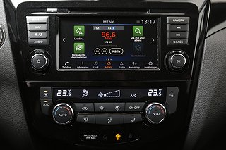 SUV Nissan Qashqai 17 av 21