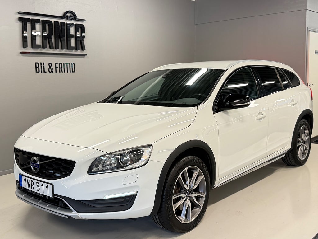 Volvo V60 Cross Country D3 Classic Momentum Automat/Värmare 150hk