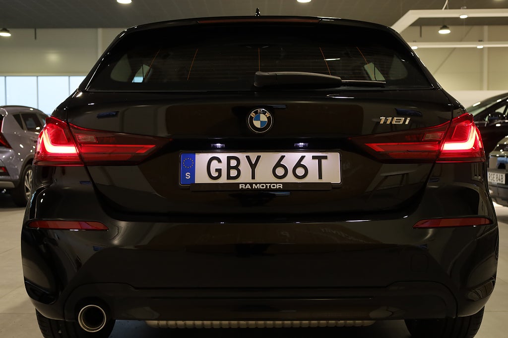 BMW 118I 136hk Sport line Aut Leasbar Navi CarPlay 2022