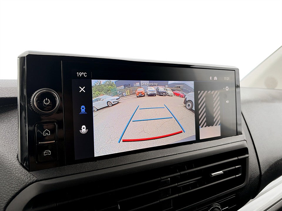 Bild på Opel Vivaro 2.0 BHDi 145hk Aut L3 B-KAMERA CARPLAY 3-SITS 