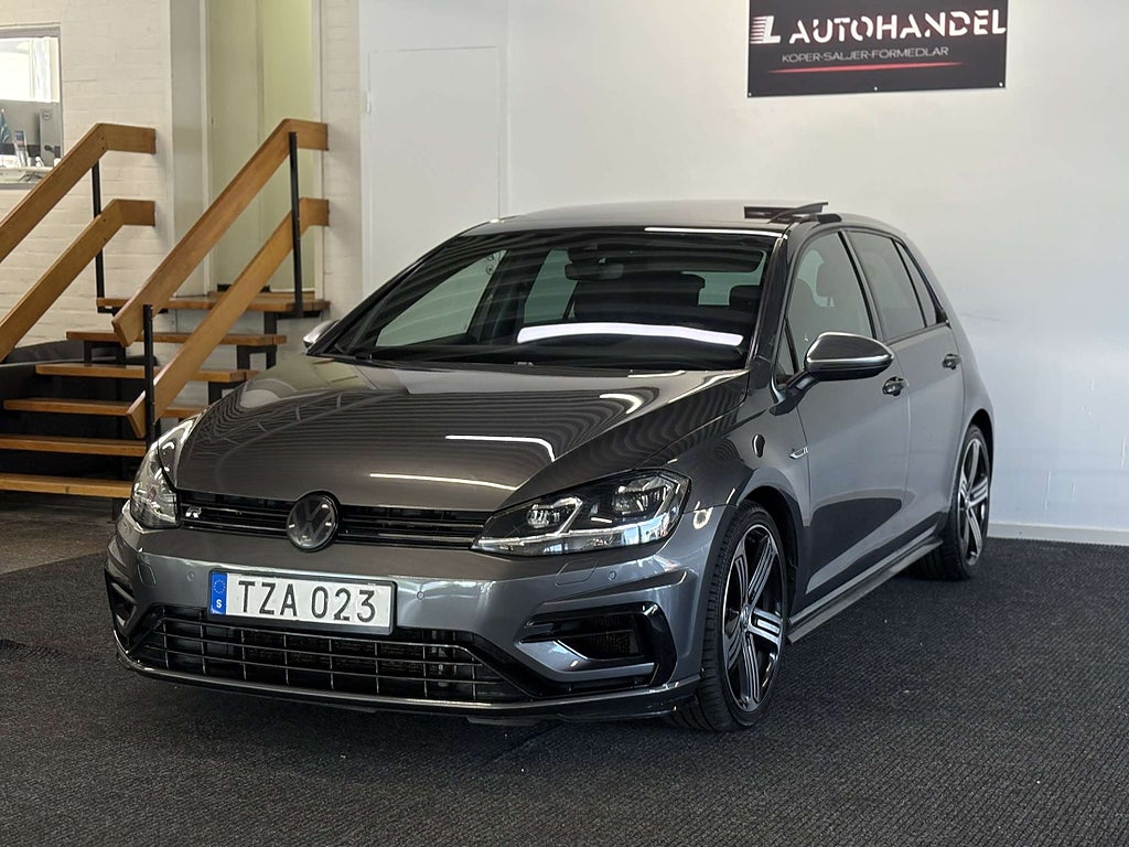 Volkswagen Golf 5-door R 2.0 TSI R DynAudio Pano 310hk 