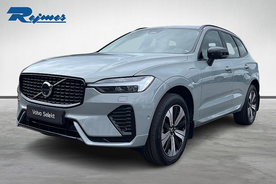 Volvo XC60 T6 Plus Dark Edition/Dragkrok/360-Kam/Keyless/Panorama