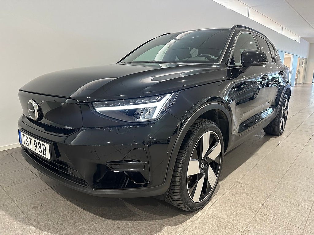 Volvo XC40 Recharge Core / Dragkrok / Backkamera / Sensor...
