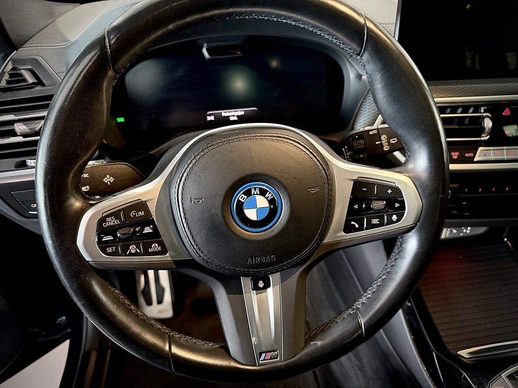 BMW iX3 M Sport Glastak Läder Drag - bild 20