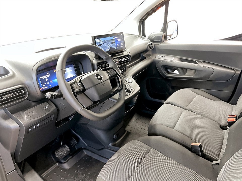 Bild på Opel Combo Elite Diesel 130hk Aut L2 - OMGÅENDE LEVERANS!