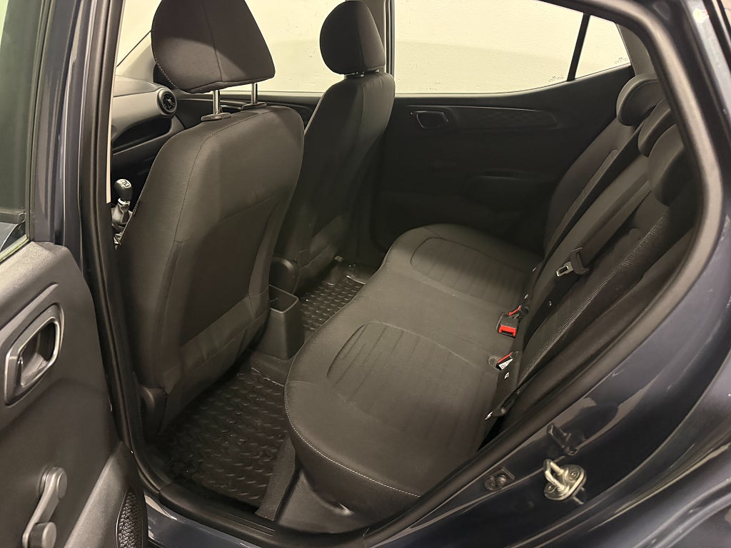 Hyundai i10 1,0 blue Essential 5D CarPlay Leasbar 2023