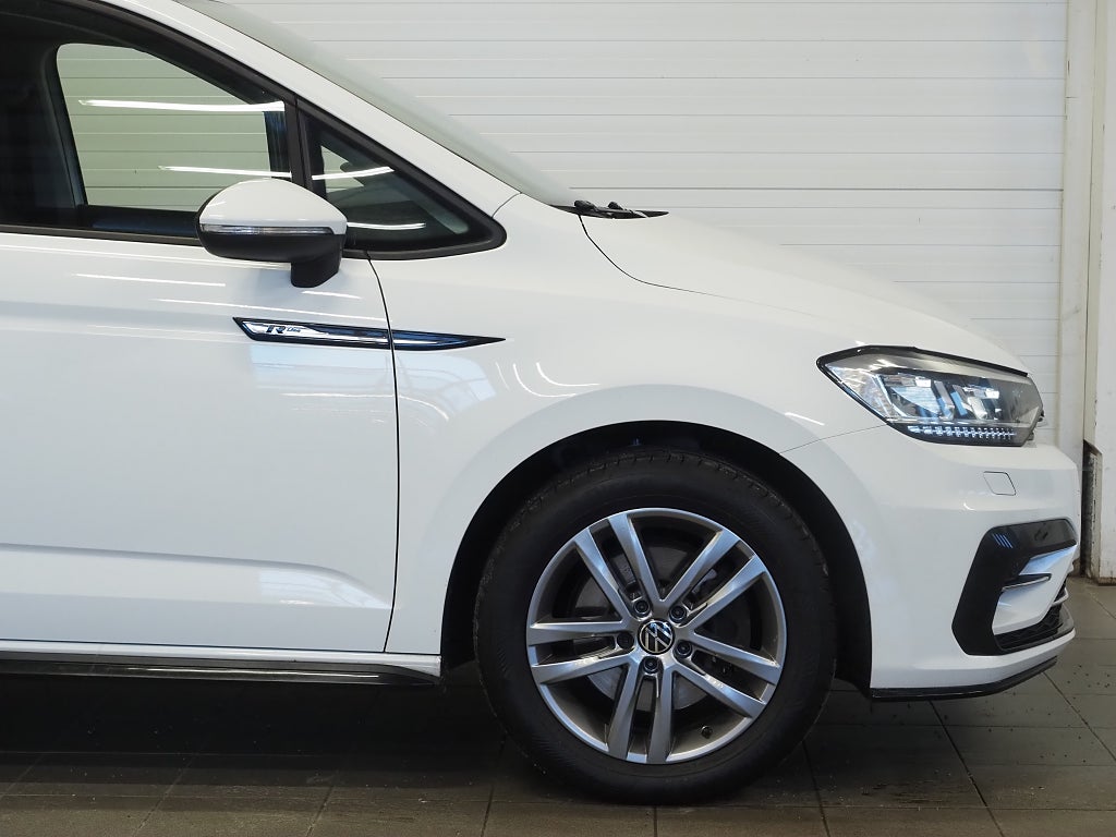 Volkswagen Touran 1.5 TSI 150hk DSG R-Line | 7-sits | Pluspaket |