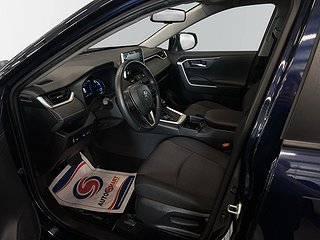 Toyota RAV4 Hybrid AWD S&V-hjul Kamera HuD Cockpit AdaptivF